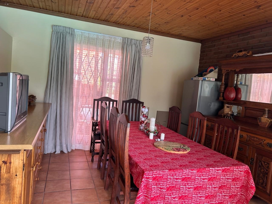 5 Bedroom Property for Sale in Heuwelsig Free State